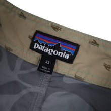 Load image into Gallery viewer, Patagonia Hybrid Tropical Swim Shorts - 33"