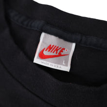 Load image into Gallery viewer, Vintage 1992 Nike Michael Jordan x Porky Pig Ham dunk Slam Dunk T Shirt - L