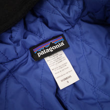 Load image into Gallery viewer, Vintage Patagonia Knit Quitled Lined Jacket - WMNS S