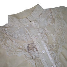 Load image into Gallery viewer, Vintage Gunne Sax Jessica's Gunnies Lace Button Up Shirt - W7