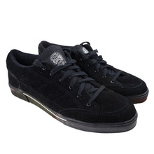 Load image into Gallery viewer, Vintage Dead Stock Spalding Suede Leather Sneakers - M11