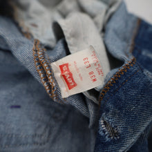 Load image into Gallery viewer, Vintage Distressed Levis 501xx USA Made Denim Jeans