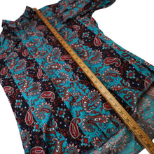 Load image into Gallery viewer, Vintage Wrangler Aztec Paisley Southwestern Button Up Shirt - M