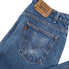 Load image into Gallery viewer, Vintage Levis 505 Orange Tab Denim Jeans - 38"x30"