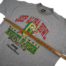 Load image into Gallery viewer, Vintage 1998 University of Oregon Jeep Aloha Bowl Graphic T Shirt - XXL