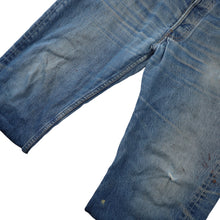 Load image into Gallery viewer, Vintage Distressed Levis 501xx USA Made Denim Jeans