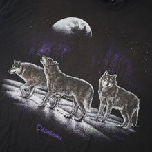 Load image into Gallery viewer, Vintage Wolf Night Scene Graphic T Shirt - XXL