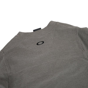 Vintage Oakley Embossed Spellout Mock Neck Fleece Sweater - L