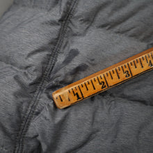 Load image into Gallery viewer, The North Face 550 Goose Down Quilted Puffer Jacket - WMNS XS