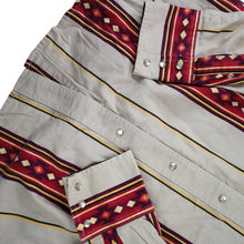 Load image into Gallery viewer, Vintage Wrangler Southwestern Print Pearl Snap Western Shirt - L