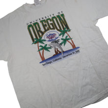 Load image into Gallery viewer, Vintage Y2k  University of Oregon Holiday Bowl Football Graphic T Shirt - XL