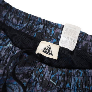 Vintage Nike ACG Abstract Allover Print Adventure Shorts - XL