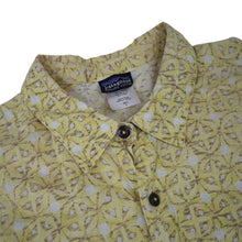Load image into Gallery viewer, Vintage Patagonia Organic Cotton Allover Print Casual Shirt - S