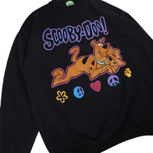 Load image into Gallery viewer, Vintage 90s Cartoon Network Scooby Doo Graphic Sweatshirt - L