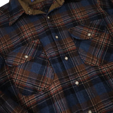 Load image into Gallery viewer, True Vintage Pendleton Virgin Wool Plaid Flannel Shirt - M