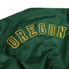 Load image into Gallery viewer, Vintage Chalk Line Univeristy of Oregon Ducks Spellout Statin Jacket - M
