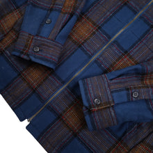Load image into Gallery viewer, Pendleton %100 Wool Plaid Hoodie - XXS