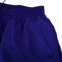 Load image into Gallery viewer, Vintage 90s Nike Windbreaker Pants - M