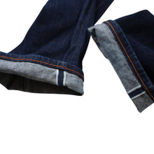 Load image into Gallery viewer, The Unbranded Brand U222 Selvedge Denim Jeans - 34"