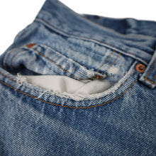 Load image into Gallery viewer, Vintage Levis 501 Denim Jeans - 34"x32"