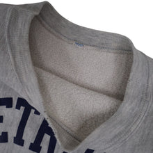 Load image into Gallery viewer, Vintage Champion Detroit Tigers Reverse Weave Sweatshirt - L