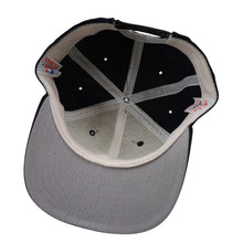 Load image into Gallery viewer, NWT Vintage New Era Seattle Mariners Snapback Hat - OS