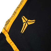 Load image into Gallery viewer, Vintage Nike Kobe Bryant Dri-fit Shorts - M