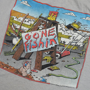 Vintage 80s "Gone Fishing" Graphic T Shirt - L