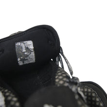 Load image into Gallery viewer, Chaco Sneaker Sandals - WMNS 6.5