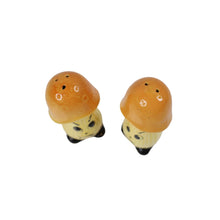 Load image into Gallery viewer, Vintage 60s/70s Angry Mushroom Salt &amp; Pepper Shakers