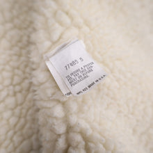 Load image into Gallery viewer, Vintage levis Denim Sherpa Jacket - L