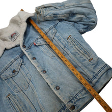 Load image into Gallery viewer, Vintage Levis Denim Sherpa Jacket - S