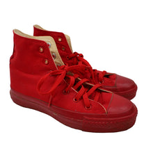 Load image into Gallery viewer, Vintage Converse Chuck Traylor USA Made Sneakers - M4/W6