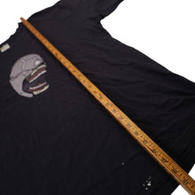 Load image into Gallery viewer, Vintage 2009 Pearl Jam Tour Graphic T Shirt - XL