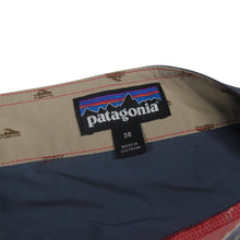 Load image into Gallery viewer, Patagonia Allover Floral Hybrid Shorts - 38"