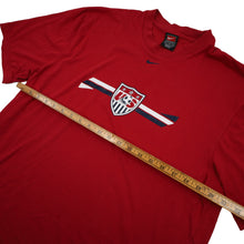 Load image into Gallery viewer, Vintage Nike Team USA Soccer Dri-fit T Shirt - L