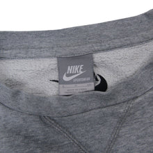 Load image into Gallery viewer, Vintage Nike Penny Hardway "Penny's and Posite's" Five Sweatshirt - S