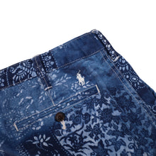 Load image into Gallery viewer, Polo Ralph Lauren Bandana Print Casual Shorts - 33"