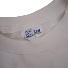 Load image into Gallery viewer, Vintage Triple 777 Reno Casino Graphic T Shirt - L