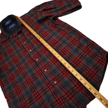 Load image into Gallery viewer, Pendleton %100 Wool Lodge Shirt - M
