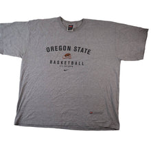 Load image into Gallery viewer, Vintage Nike Oregon State Beavers Graphic T Shirt - XL