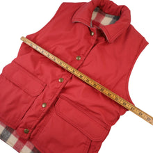Load image into Gallery viewer, Vintage Woolrich Wool Lined Reversible Vest - WMNS S