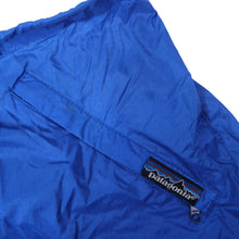 Load image into Gallery viewer, Vintage Patagonia Light Weight Windbreaker Pants - L