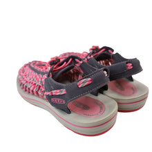 Load image into Gallery viewer, Keen Uneek Rope Sandals - WMNS 8.5