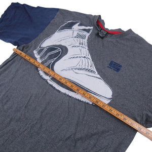 Vintage Y2k Nike Lebron Air Zoom 4 Graphic T Shirt - L