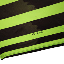 Load image into Gallery viewer, Vintage 1997-98 Umbro The Celtics F.C. Away Jersey - L