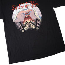 Load image into Gallery viewer, Vintage 1999 Pink Floyd The Wall Graphic T Shirt - XL