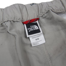 Load image into Gallery viewer, Vintage The North Face Adventure Shorts - M
