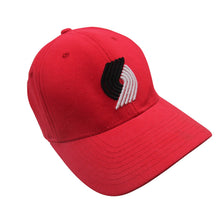 Load image into Gallery viewer, Vintage Nike Portland Blazers Fitted Cap - OS