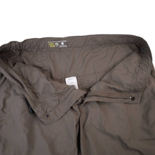 Load image into Gallery viewer, Mountain Hardwear Adventure Shorts - XL